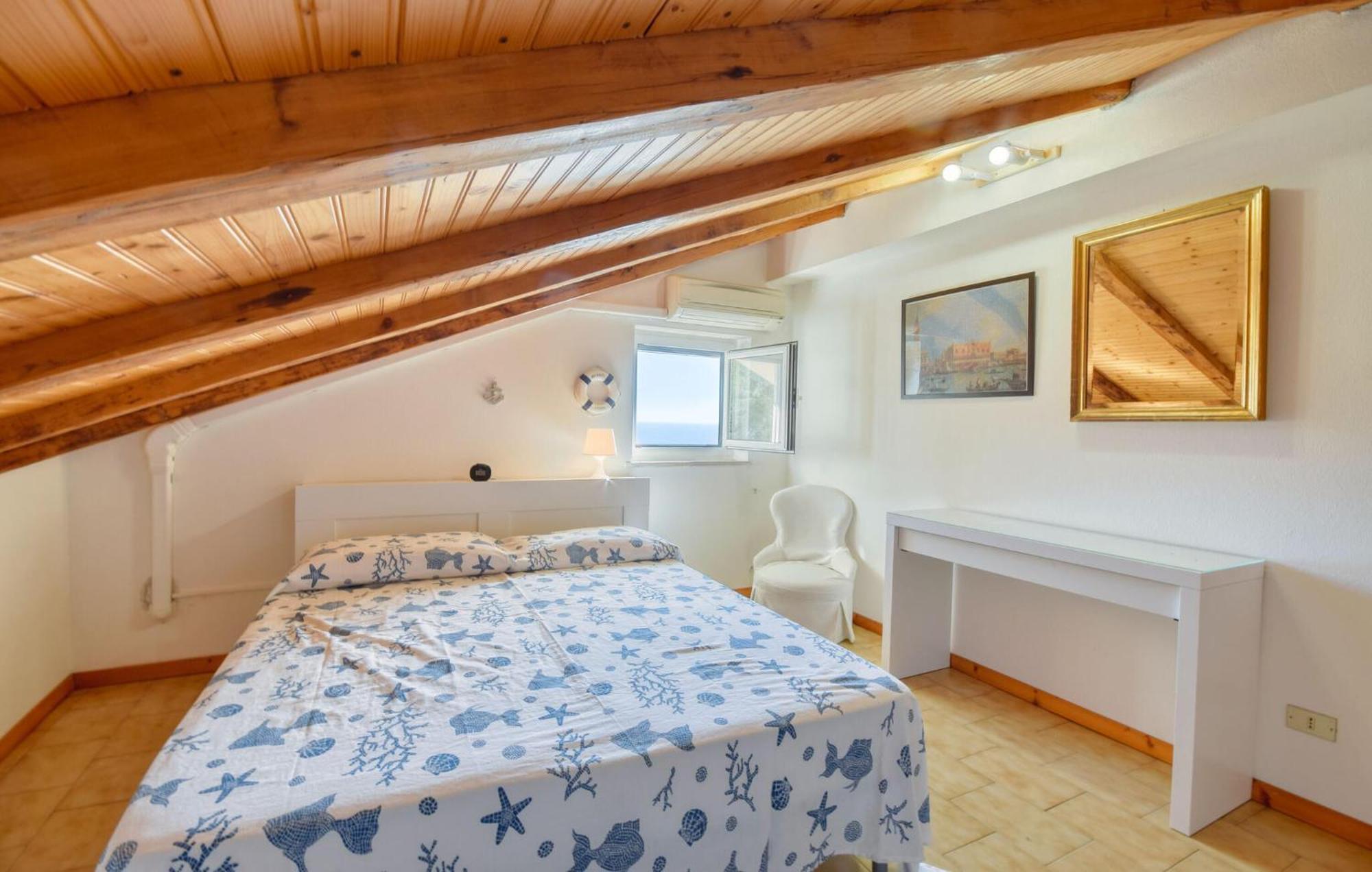 2 Bedroom Stunning Apartment In Moneglia Zewnętrze zdjęcie