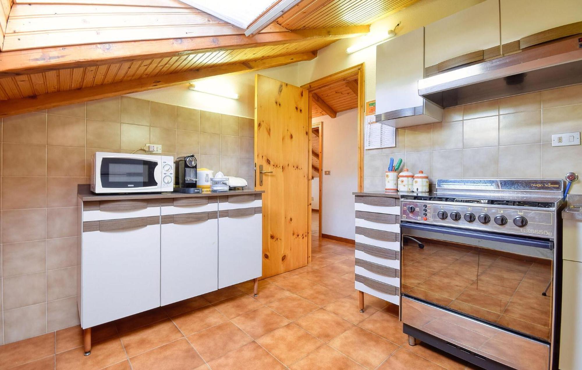 2 Bedroom Stunning Apartment In Moneglia Zewnętrze zdjęcie
